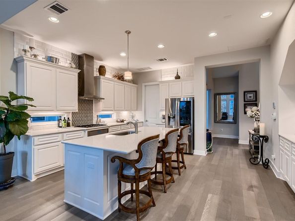 404 Marina View WAY, Lakeway TX 78734