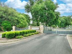 2408 Chambray CT 38, Austin TX 78748