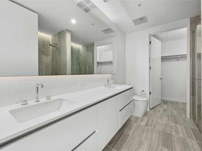 313 W 17th ST 2005, Austin TX 78701