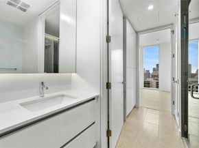 313 W 17th ST 2005, Austin TX 78701
