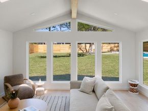 2210 Comburg Castle WAY, Austin TX 78748