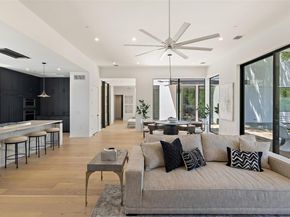 2502 Barhill DR, Austin TX 78704