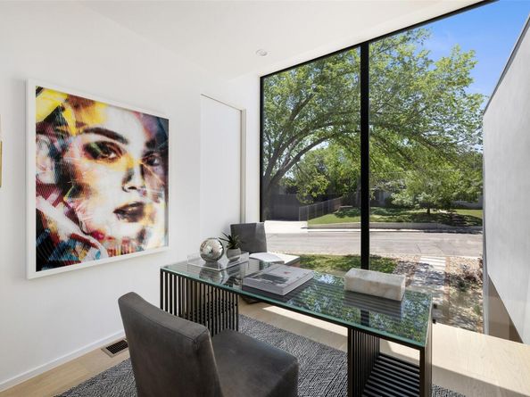 2502 Barhill DR, Austin TX 78704