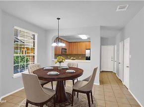 16100 S Great Oaks DR 2202, Round Rock TX 78681
