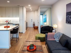 900 S 1st ST 416, Austin TX 78704