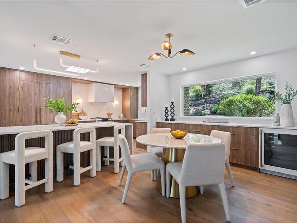 3403 Cascadera DR, Austin TX 78731