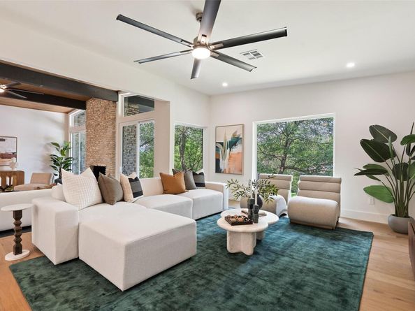 3403 Cascadera DR, Austin TX 78731