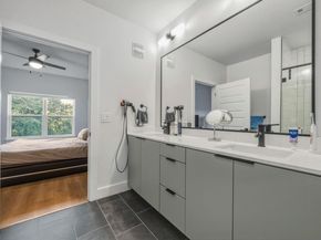 2500 Longview ST 300, Austin TX 78705