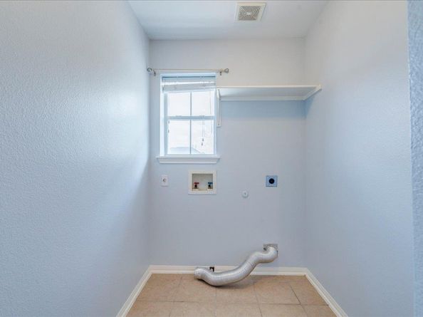 405 Olmos DR, Leander TX 78641