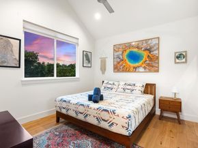 1709 Perez ST 2, Austin TX 78721