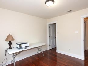 13604 Caldwell DR 25, Austin TX 78750
