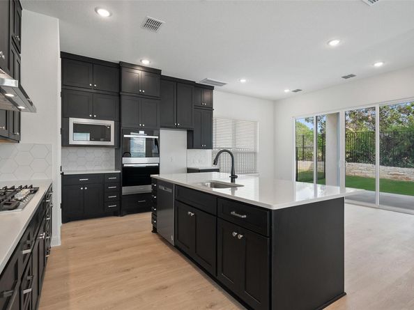 1912 Kit CIR, Austin TX 78758