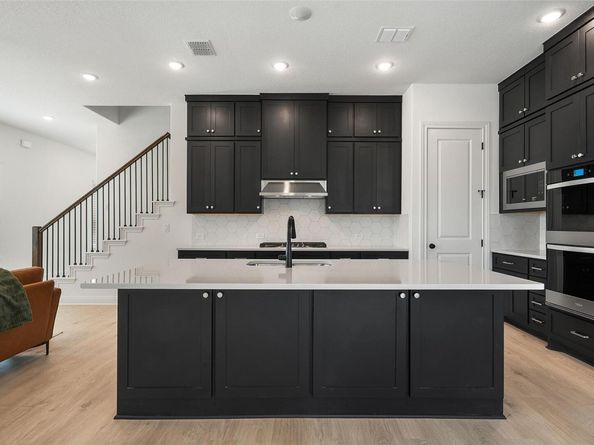 1912 Kit CIR, Austin TX 78758