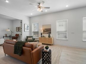 1912 Kit CIR, Austin TX 78758