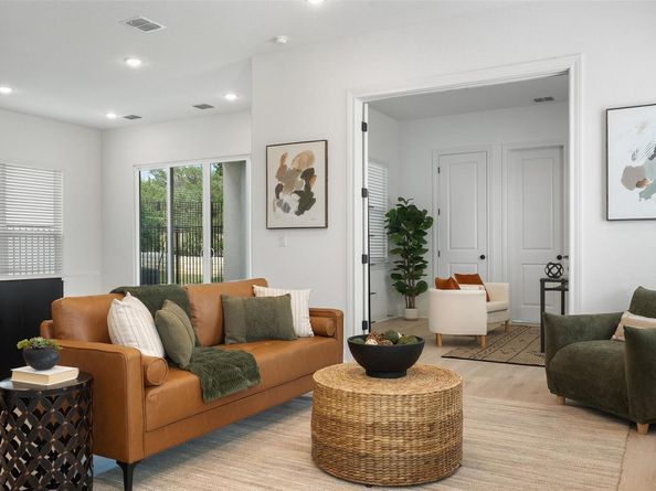 1912 Kit CIR, Austin TX 78758