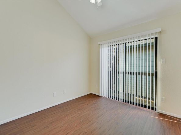 2815 Rio Grande ST 211, Austin TX 78705