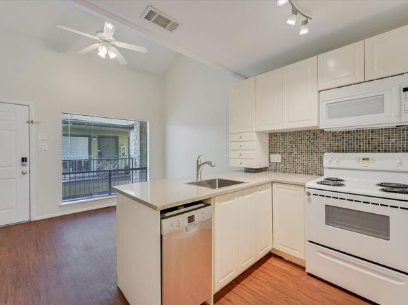 2815 Rio Grande ST 211, Austin TX 78705