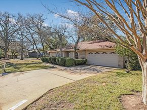 8900 Currywood DR, Austin TX 78759