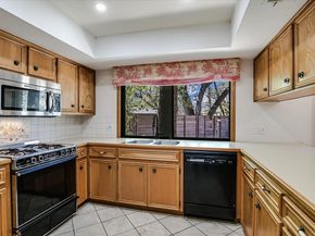 8900 Currywood DR, Austin TX 78759