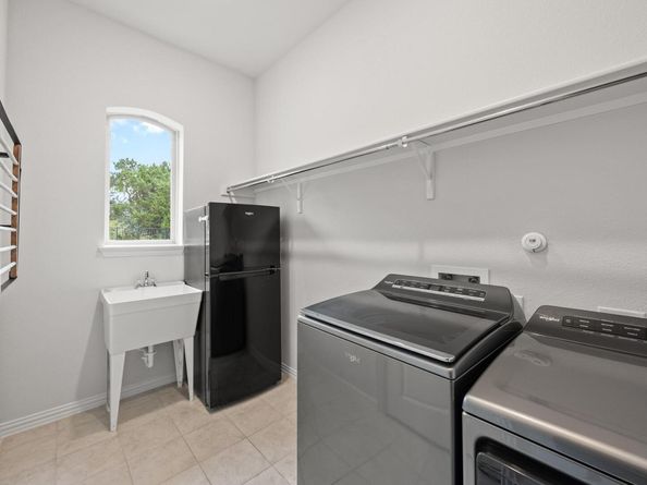 2124 Cotton Farm TRL, Leander TX 78641