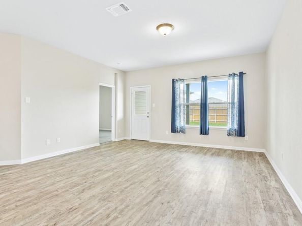 2072 Port Ellen DR, Round Rock TX 78664
