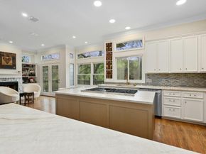 2712 Hillview Green LN, Austin TX 78703