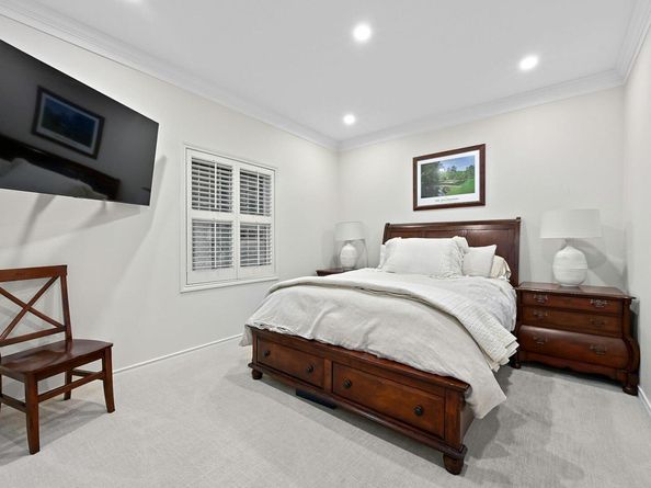 2712 Hillview Green LN, Austin TX 78703