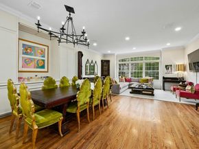 2712 Hillview Green LN, Austin TX 78703