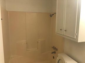 404 W Dittmar RD, Austin TX 78745