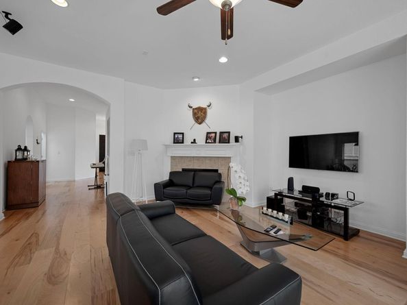 15800 Tetons CT, Bee Cave TX 78738