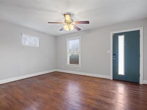 9504 N Creek DR, Austin TX 78753