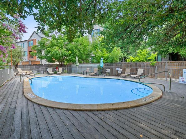 3204 Menchaca RD 303, Austin TX 78704