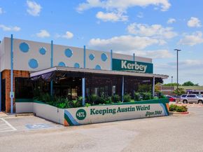 3204 Menchaca RD 303, Austin TX 78704