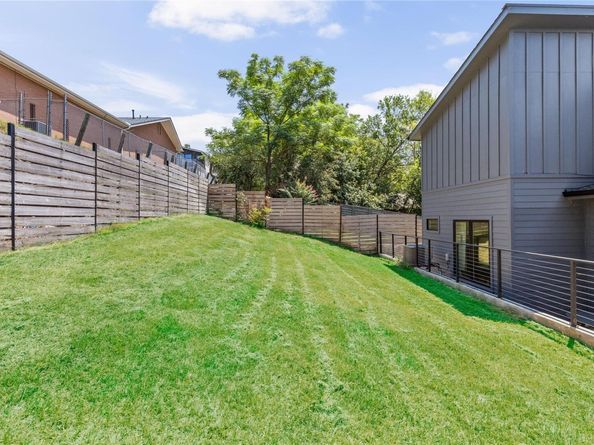 4700 Ledesma RD 2, Austin TX 78721