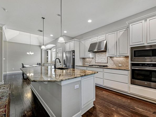 318 Gaspar BND, Cedar Park TX 78613