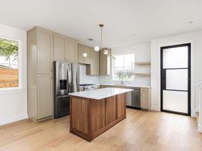 408 Linden B, Austin TX 78702