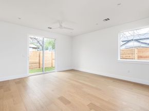 408 Linden B, Austin TX 78702