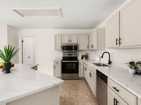 8553 Steamline CIR, Austin TX 78745