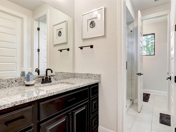 400 Flint Ridge TRL, Georgetown TX 78628