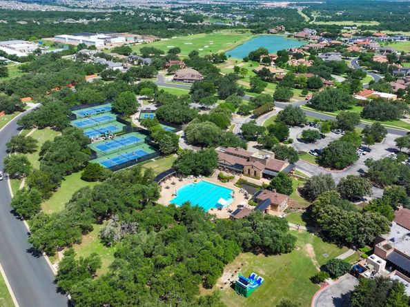 400 Flint Ridge TRL, Georgetown TX 78628