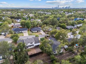 5202 Woodmoor DR, Austin TX 78721