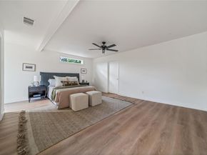 5202 Woodmoor DR, Austin TX 78721