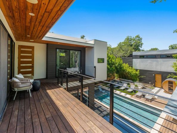 1707 Willow ST, Austin TX 78702