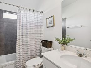 624 Spurlock WAY, Liberty Hill TX 78642