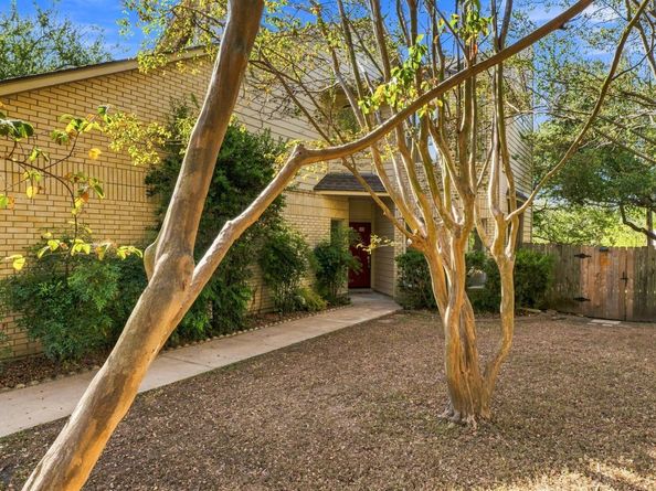5711 Taylor Draper CV B, Austin TX 78759