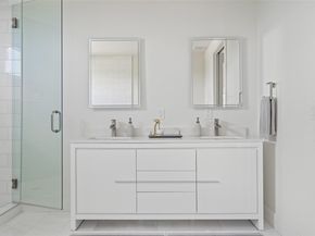 2109 Barton Hills DR, Austin TX 78704