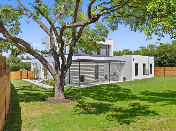 2109 Barton Hills DR, Austin TX 78704