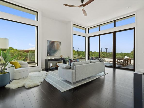 2109 Barton Hills DR, Austin TX 78704