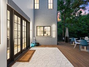 4203 Balcones DR, Austin TX 78731