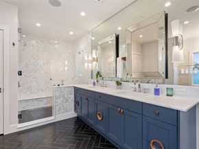 4203 Balcones DR, Austin TX 78731